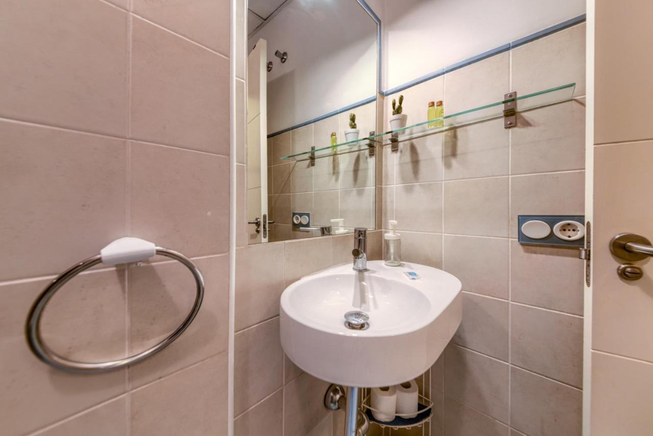 Lyrioshomes Apartamento Estudio La Biznaga Màlaga Exteriér fotografie